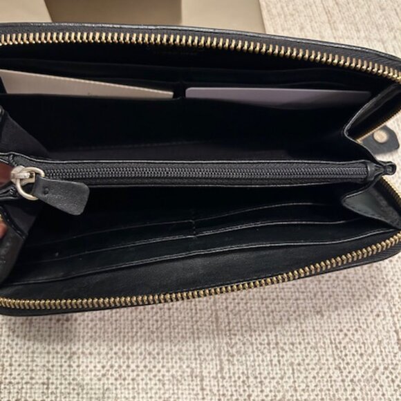 Jimmy Choo Leather Zip Around Wallet with Gold Logo Plaque - Picture 10 of 12